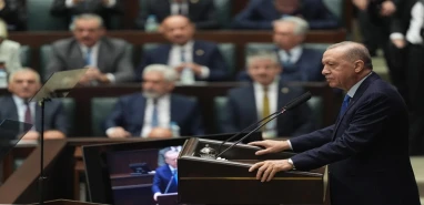 Cumhurbaşkanı Erdoğan: Kimse benim vatandaşlarımın hayatı üzerinde kumar oynayamaz
