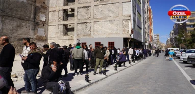 Şanlıurfa’da bu kuyruğun başı var sonu yok! İşte 'ceza korkusu' kuyruğu