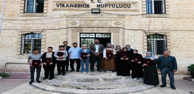 Şanlıurfa’da hafız öğrenciler belge alma sevinci yaşadı