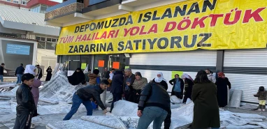 Ucuza halı isteyen Urfalılar akın edecek:  Batman’da selde ıslanan halılar Urfa'da yarın maliyetine satılacak