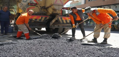 Haliliye’de 3 mahallede bozuk yollar yeniden yapılıyor