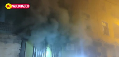 Şanlıurfa'daki yangın mahalleyi sokağa döktü! 1’i çocuk 3 kişi hastaneye kaldırıldı