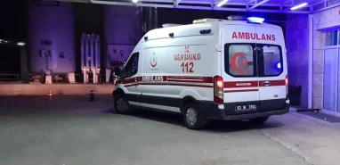 Şanlıurfa’da hastane önünde bıçaklar çekildi: Yaralı var