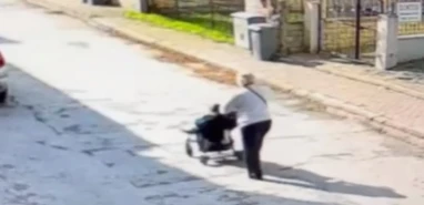 Para dolu çantayı arabanın üstünde unuttu! Bulan kadın ortadan kayboldu