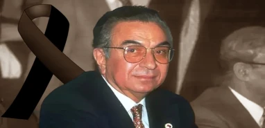 Eski Bakan Nahit Menteşe hayatını kaybetti
