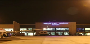 SON DAKİKA! Şanlıurfa GAP Havalimanı uçuşlara kapatıldı