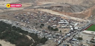 Şanlıurfa’nın en ilginç pazarı sosyal medyayı salladı! Şaşırtan görüntüler...