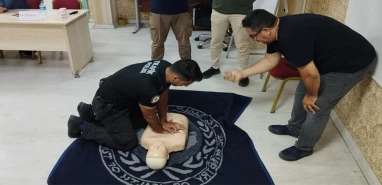 Şanlıurfa'da trafik polisleri trafik kazalarında can kurtaracak