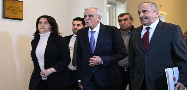 Şanlıurfa vekili de gündemdeydi! Önder'in koltuğuna oturacak isim belli oldu