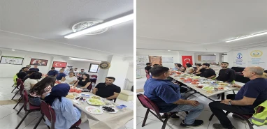 İzmir'in sabahında Urfa kokusu! Gurbetteki gençler kahvaltıda hasret giderdi
