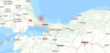Karadeniz'de korkutan deprem! İstanbul'da da hissedildi...
