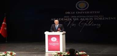 Kurtulmuş: Türkiye'nin tarihi Türklerin olduğu kadar Kürtlerin de tarihidir