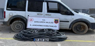 Şanlıurfa'da şantiye deposundan çaldılar!