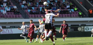Karaköprü Belediyespor düşme hattından çıkamıyor