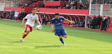 Karaköprü Belediyespor ‘yenilmeye’ alıştı