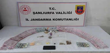 Şanlıurfa'da zehir taciri suçüstü yakalandı