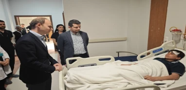 Siverek Kaymakamı'ndan yaralı öğrencilere ziyaret