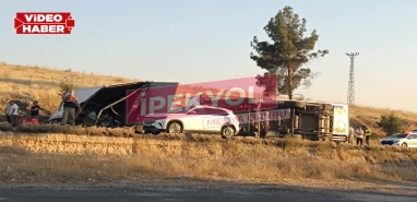 Şanlıurfa'da ölüm yolunda tır devrildi! Yaralı var