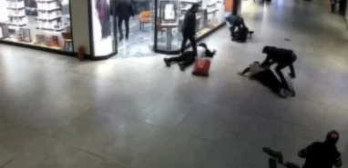 Kıyafet deneme bahanesiyle milyonluk vurgun! AVM'de nefes kesen operasyon