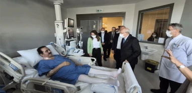 Kemal Kılıçdaroğlu İbrahim Tatlıses’i hastanede ziyaret etti