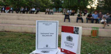 Büyükşehir Belediyesinden kitap okuma şenliği