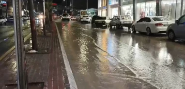 Uyarı verilmişti, Şanlıurfa'ya sağanak geldi!