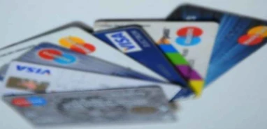 Kredi kartı komisyonu tuzağı: Tüketiciler haklarını nasıl geri alır?