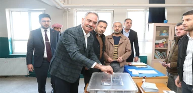 Kuş tebrikleri kabul edecek