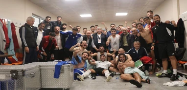 Lider rakip tanımıyor