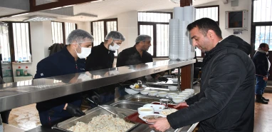 Siverek’te uygun fiyatlı millet lokantaları faaliyete geçti