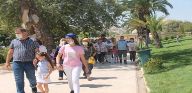 Vakalar artıyor: Maske zorunluluğu geri mi dönüyor?