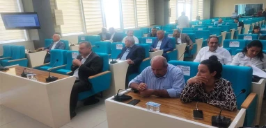 Büyükşehir Meclisi'nde doğal gaz tartışması: Uygulama 'kamu zararı'