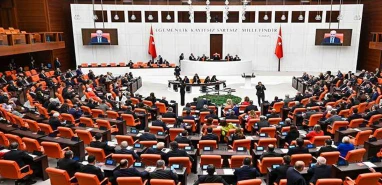 MHP'den AK Parti'ye vergi tepkisi: Adalet değil, artış var