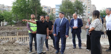 Diyarbakır'da lüks araç sevdası müdürü görevinden etti