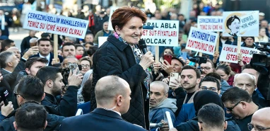Akşener'den kurultay öncesi dikkat çeken hareket