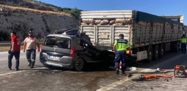 Katliam gibi kaza! 5 ölü, 1 ağır yaralı