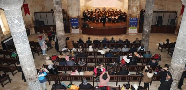Minik müzisyenlerden muhteşem konser