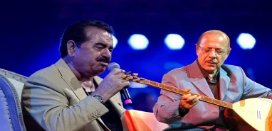 İmparator, Neşet Ertaş için sahneye çıkacak