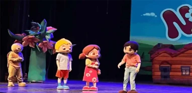 Şanlıurfalı miniklere yarı yıl sürprizi!  Niloya ve arkadaşları geliyor…