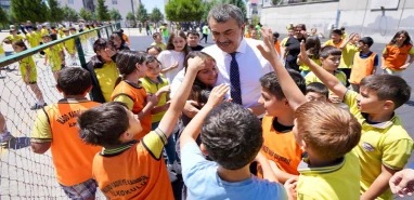 Bakan Tekin açıkladı: Şanlıurfa'daki okullarda o dönem sona eriyor!