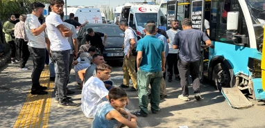 Freni patlayan halk otobüsü dehşet saçtı: 20 yaralı