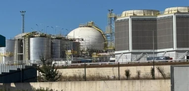 Fabrikada meydana gelen patlama 2 can aldı