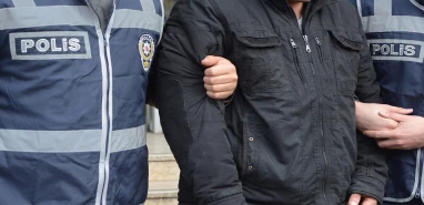 Kaçış macerası Akçakale'de bitti: 12 yıllık firari kıskıvrak yakalandı!