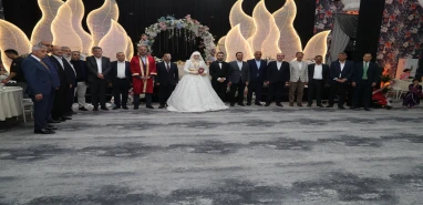 Urfa protokolü bu düğünde buluştu! AK Parti, MHP, İYİ Parti ...
