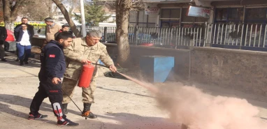 Yangın faciasından sonra itfaiye düğmeye bastı! Şanlıurfa'nın dört bir yanında eğitim