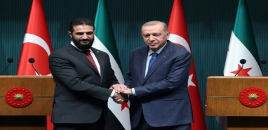 Erdoğan-Şara görüşmesi: “Suriyeli kardeşlerimize gerekli desteği vereceğiz"