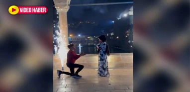 Aşkını Balıklıgöl’de ilan etti! Sürpriz teklif