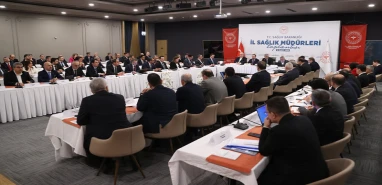 Sağlık yatırımları ve hizmetleri gündemde: İl Sağlık Müdürleri toplantısı yapıldı