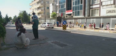Şanlıurfa’da deprem paniği! Veliler okullara akın etti