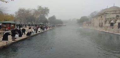 Şanlıurfa’da hava şartları nedeniyle program yeri değişti